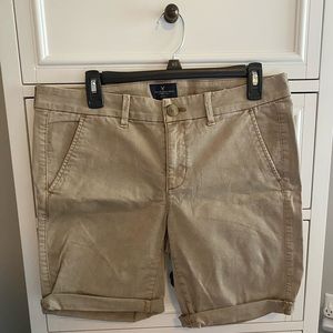 American Eagle Bermuda Shorts